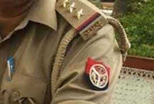 जौनपुर में अनुशासनहीनता पर तीन पुलिसकर्मी बर्खास्त